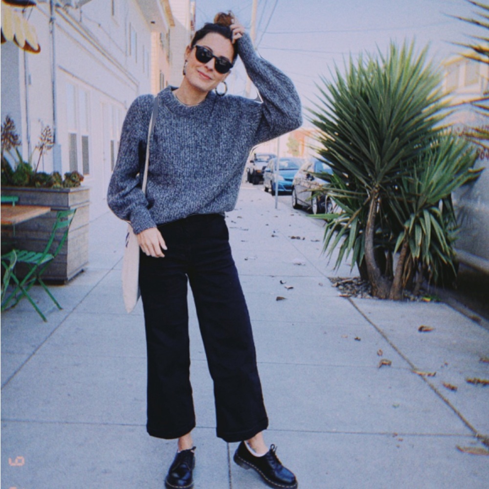Everlane Wide Leg Cropped Pant in Black